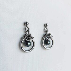 Vintage silver and peackock pearl earrings